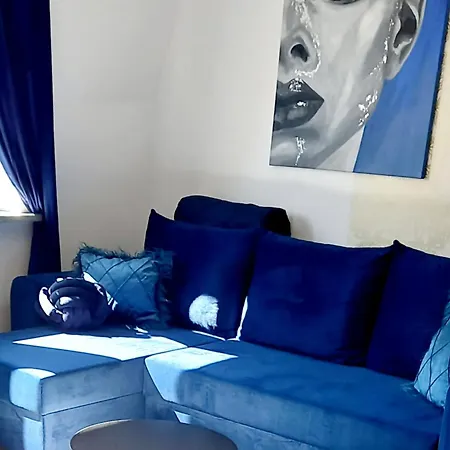 Apartment Gold *